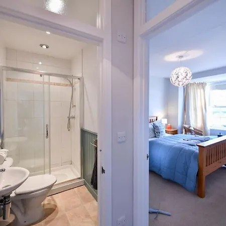 3 Bedroom Townhouse Right On The Harbour Isle of Whithorn Buitenkant foto