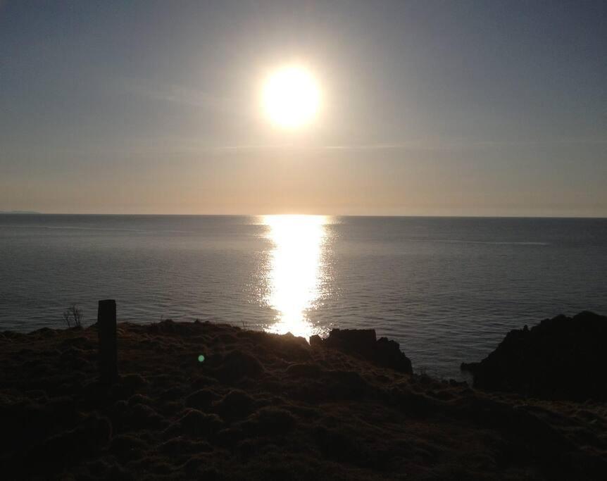 3 Bedroom Townhouse Right On The Harbour * Isle of Whithorn