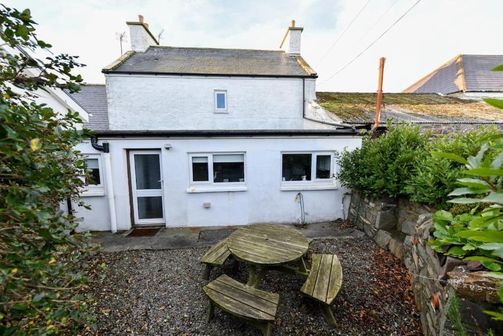 Holiday home 3 Bedroom Townhouse Right On The Harbour *