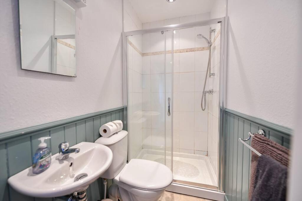 Holiday home 3 Bedroom Townhouse Right On The Harbour *