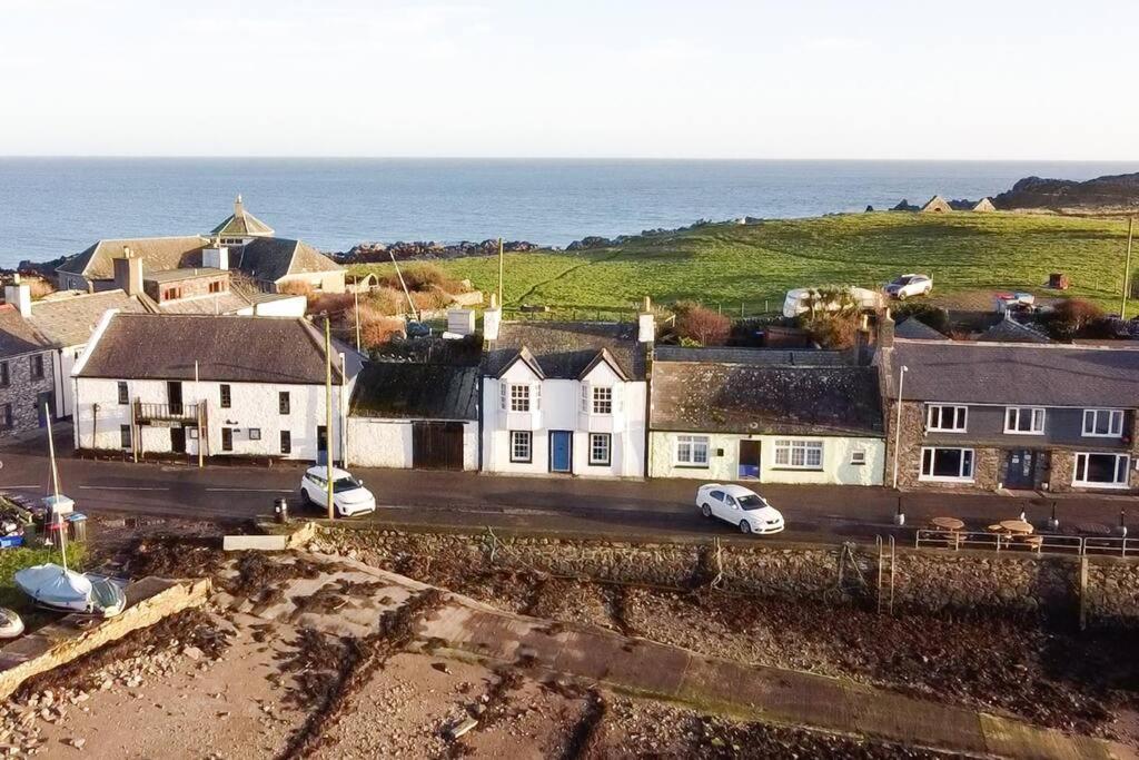 3 Bedroom Townhouse Right On The Harbour * Isle of Whithorn